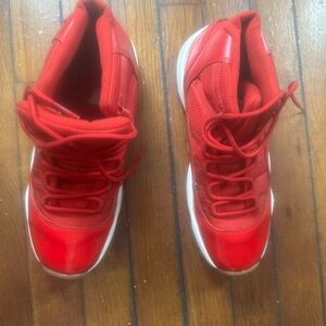 Nike Red Sneakers Mesh Upper Low-Top